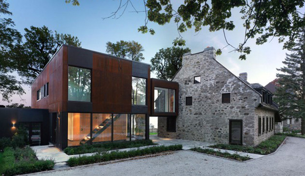 traditional-stone-farmhouse-extended-with-glass-and-steel-addition-1-thumb-630xauto-15593